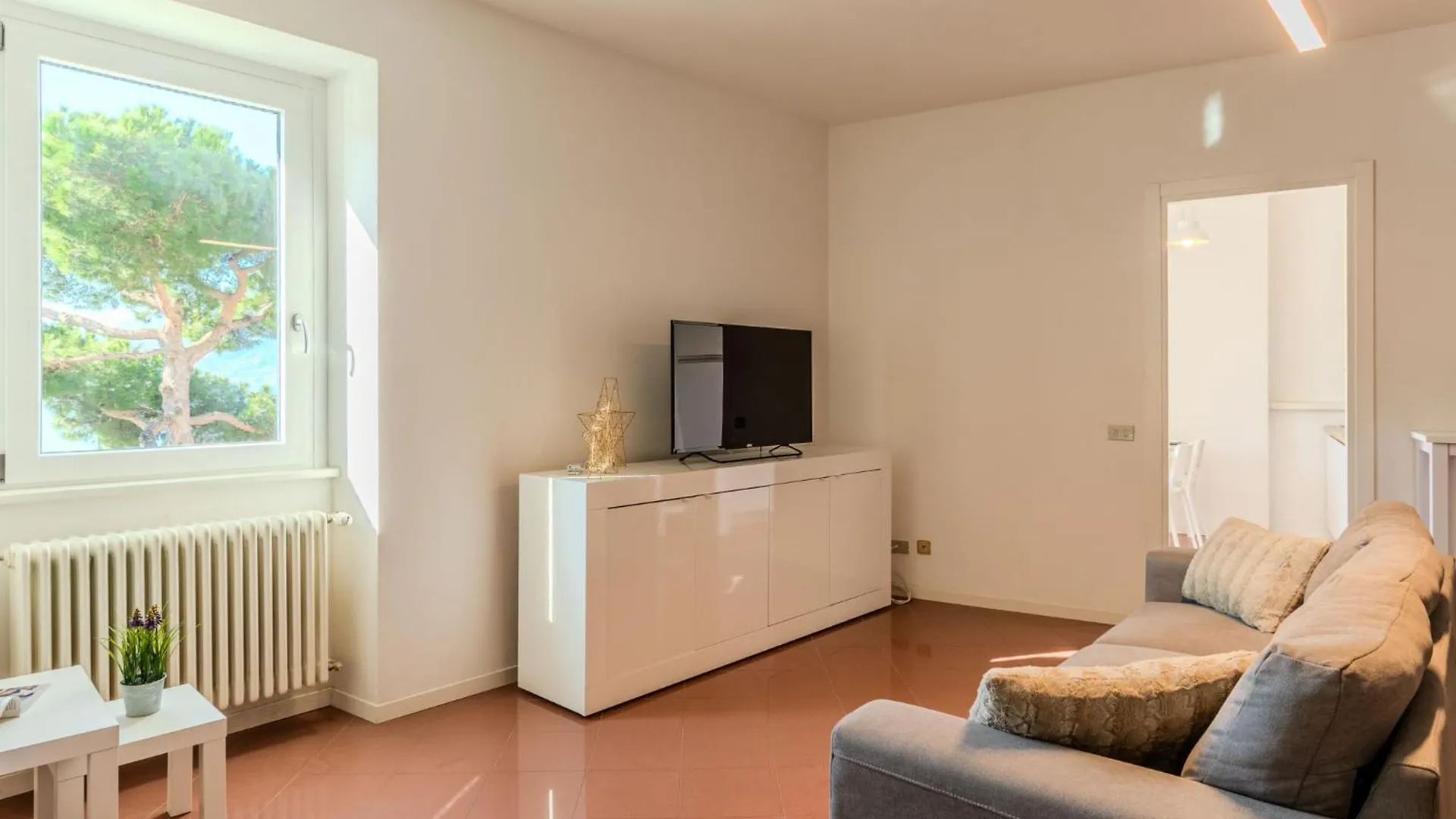 Apartment Lavarello By Interhome Domaso 0*,  Włochy